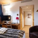 La Ferme Du Hotel