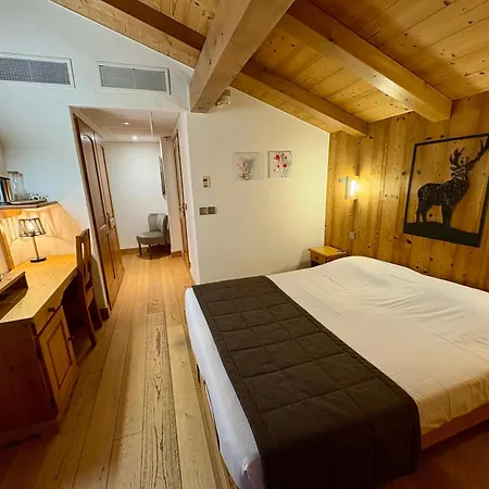 La Ferme Du Hotel 4*