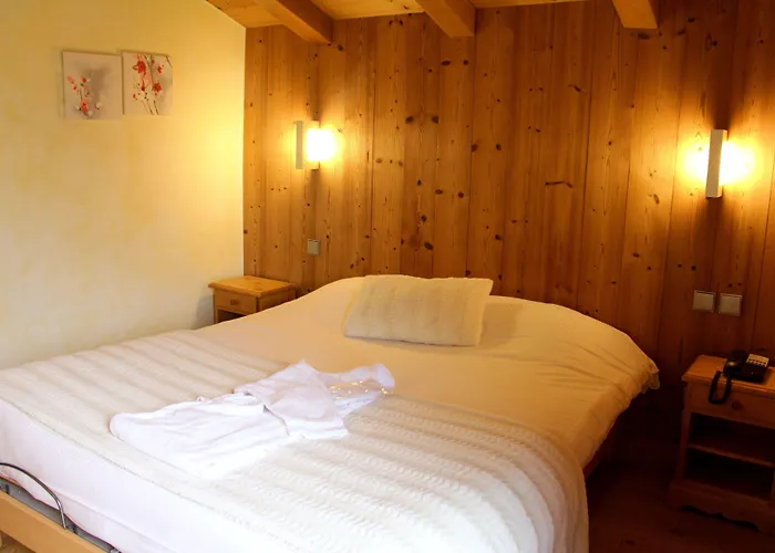 Hotel La Ferme Du 4*