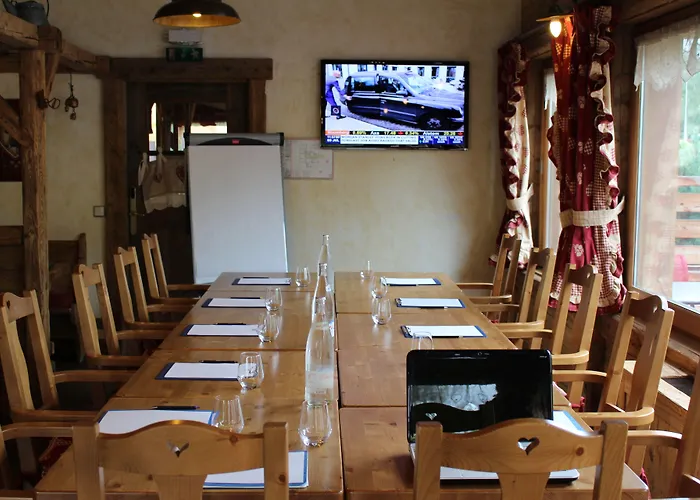 La Ferme Du Hotel 4*