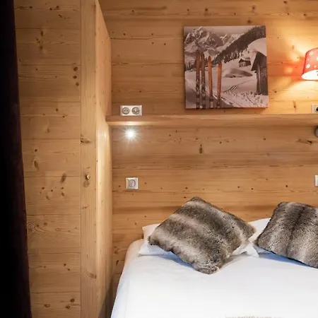 La Ferme Du Hotel 4*