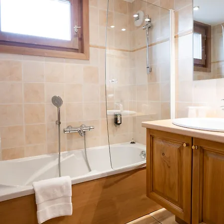 La Ferme Du Hotel Thyez