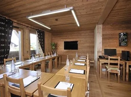 La Ferme Du Hotel 4*