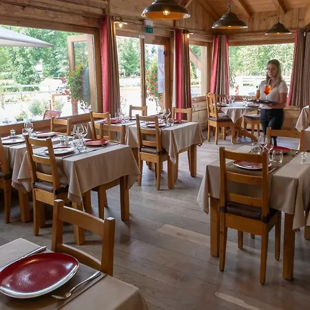 Hotel La Ferme Du 4*